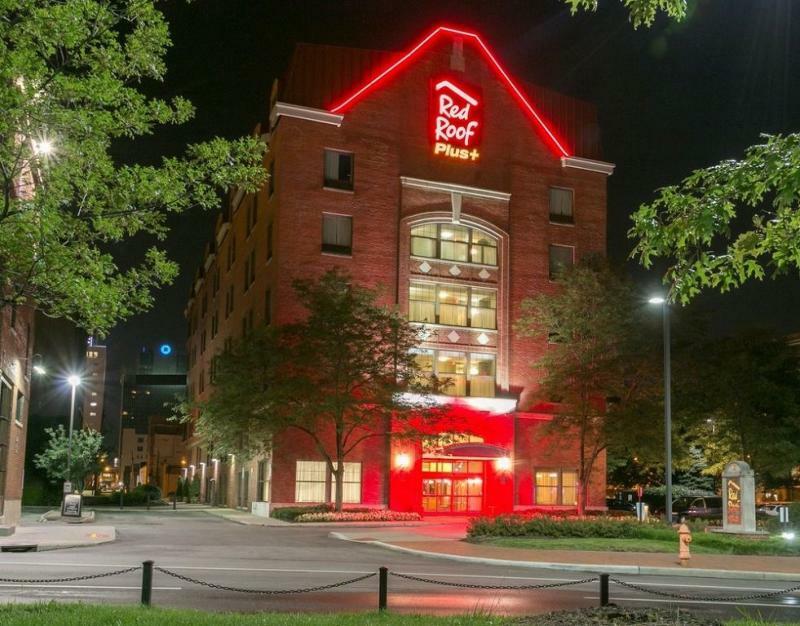 Red Roof Inn Plus+ Columbus-Ohio State University Osu Экстерьер фото